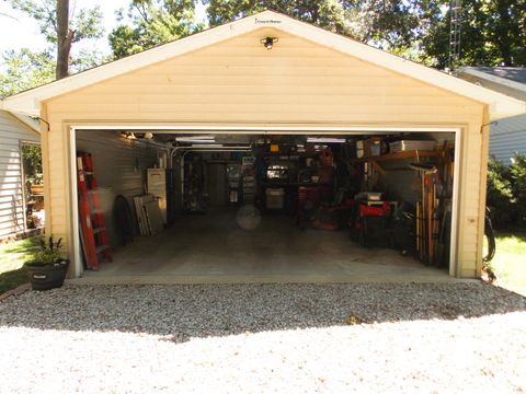 Tiny photo for 1734 Moonglow Road, Centralia, IL 62801 (MLS # 12684985)