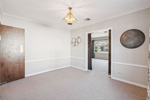 Tiny photo for 414 S Henry Street, Geneseo, IL 61254 (MLS # 100000449)