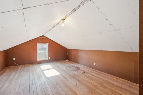 Tiny photo for 414 S Henry Street, Geneseo, IL 61254 (MLS # 100000449)