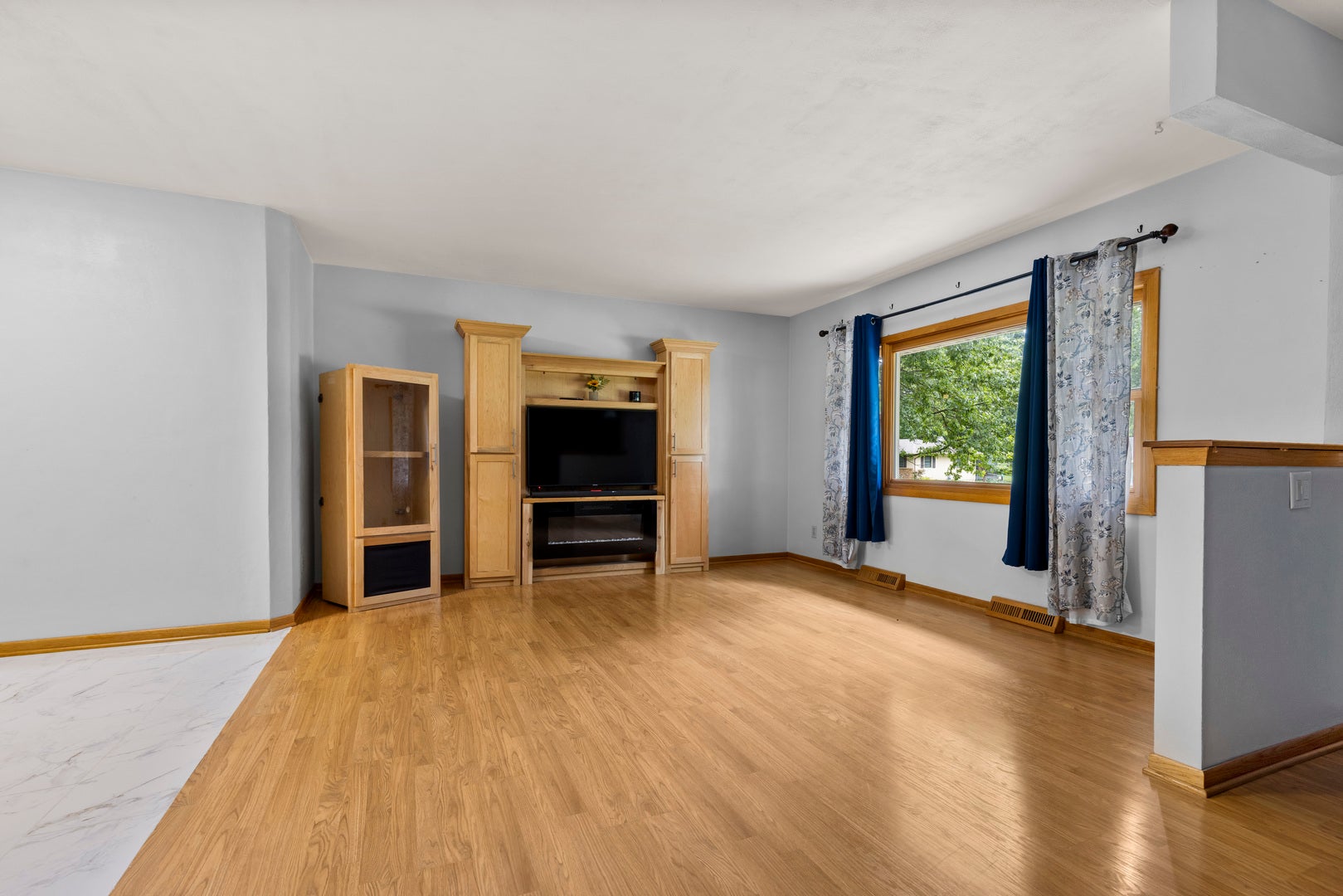 6128 Bristlecone Lane