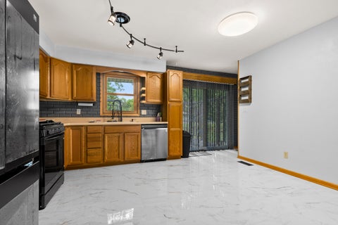 Tiny photo for 6128 Bristlecone Lane, Rockford, IL 61109 (MLS # 12764519)