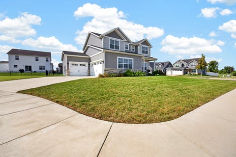 Tiny photo for 1 Bucktown Court, Bloomington, IL 61705 (MLS # 12747761)
