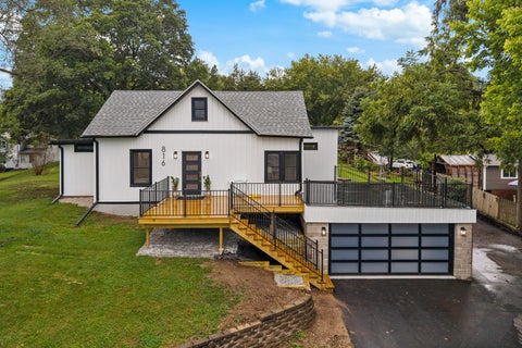Photo of 816 N 2nd Street, Leclaire, IA 52723 (MLS # 12755451)