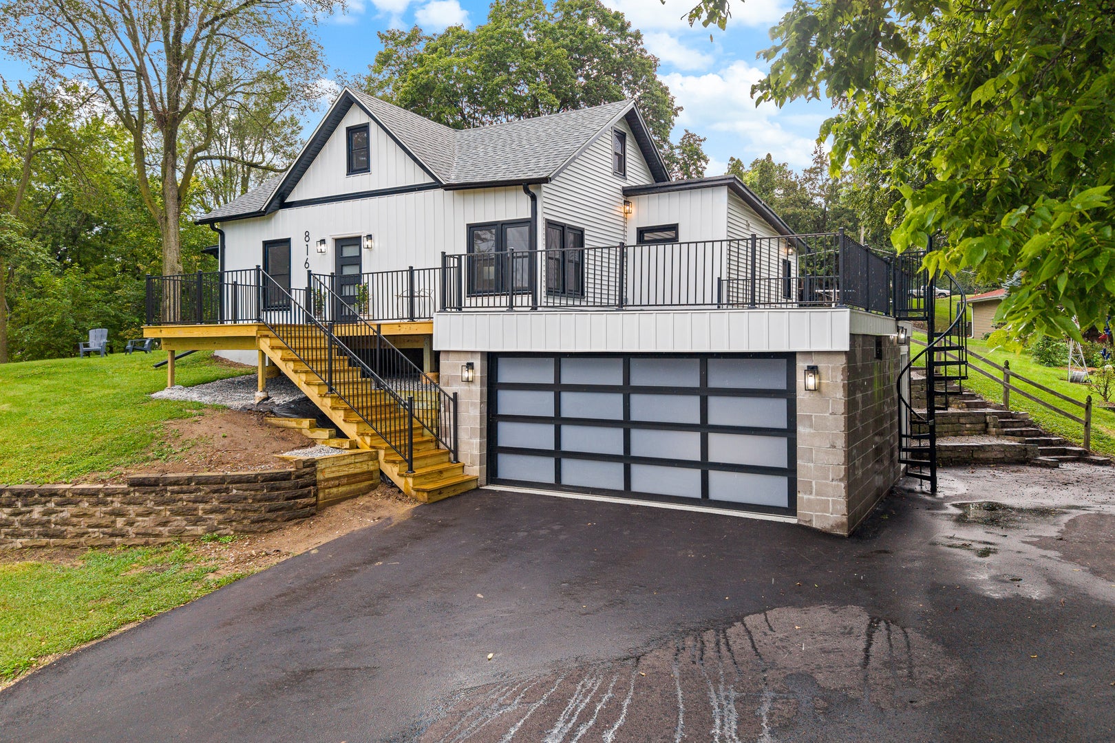 816 N 2nd Street