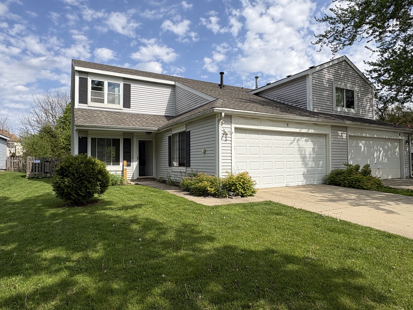 Photo 1 of 21 — 6 BUCKINGHAM Lane, Buffalo Grove, IL 60089