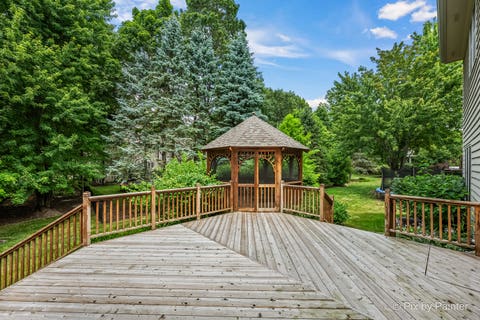 Tiny photo for 1105 Thoroughbred Circle, St. Charles, IL 60174 (MLS # 12725737)