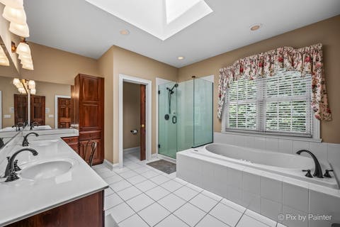 Tiny photo for 1105 Thoroughbred Circle, St. Charles, IL 60174 (MLS # 12725737)