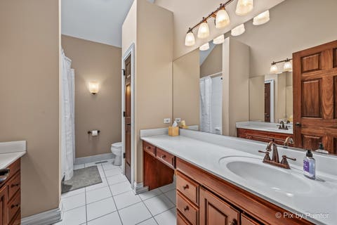 Tiny photo for 1105 Thoroughbred Circle, St. Charles, IL 60174 (MLS # 12725737)
