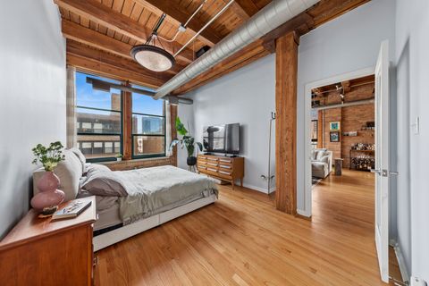 Tiny photo for 1133 S Wabash Avenue #602, Chicago, IL 60605 (MLS # 12591731)