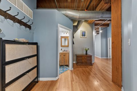 Tiny photo for 1133 S Wabash Avenue #602, Chicago, IL 60605 (MLS # 12591731)