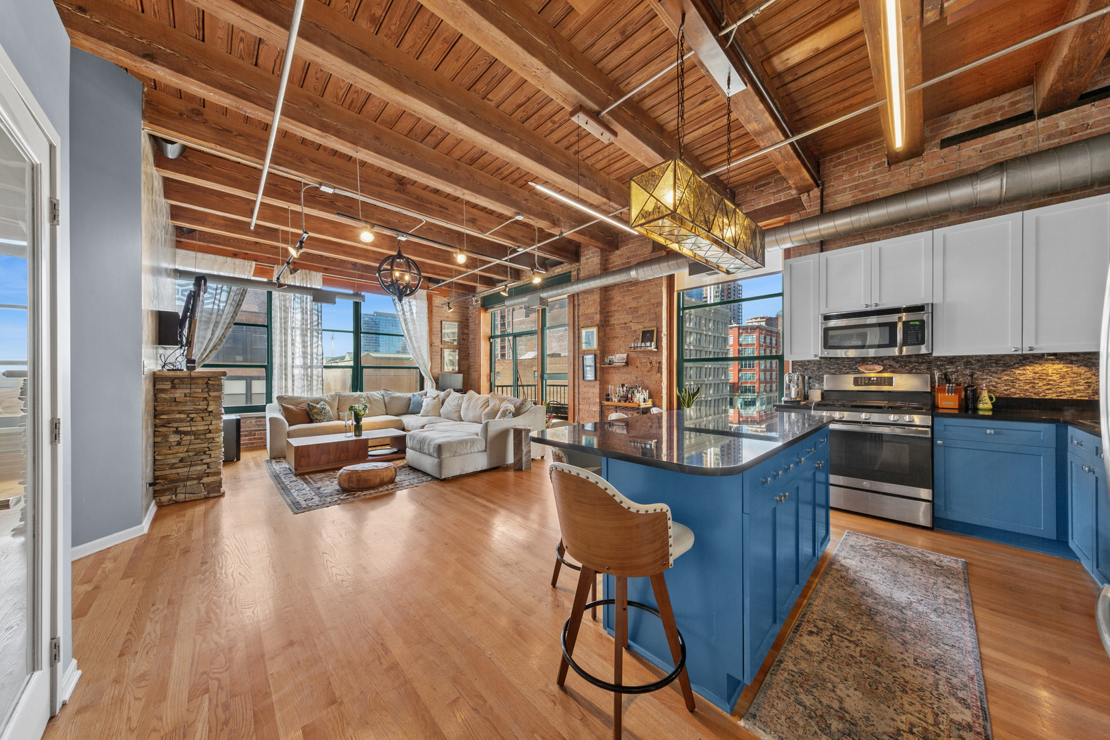 1133 S Wabash Avenue 602