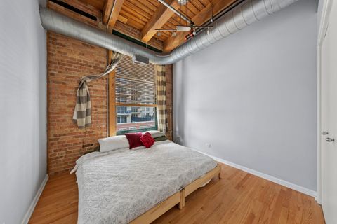 Tiny photo for 1133 S Wabash Avenue #602, Chicago, IL 60605 (MLS # 12591731)