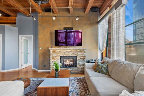 Tiny photo for 1133 S Wabash Avenue #602, Chicago, IL 60605 (MLS # 12591731)