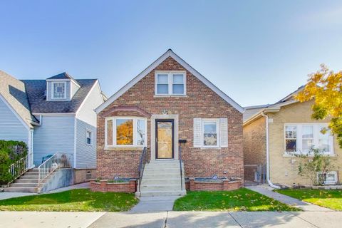 Photo of 3625 N Overhill Avenue, Chicago, IL 60634 (MLS # 12514740)