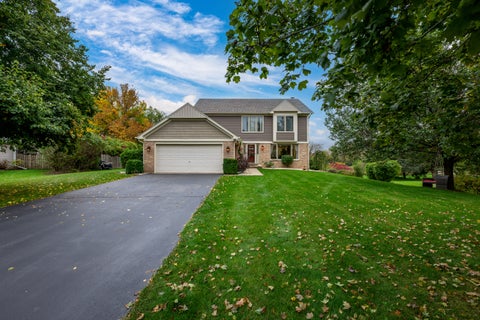 Photo of 5485 Fox Path Lane, Hoffman Estates, IL 60192 (MLS # 12786867)