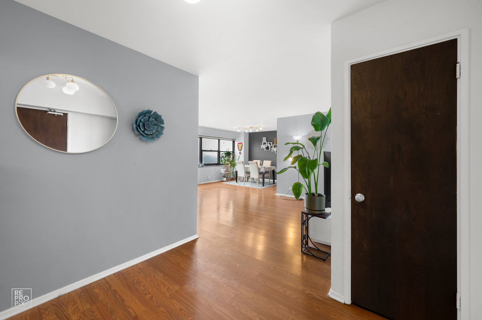 4200 N Marine Drive 904