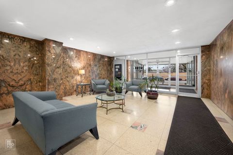 Tiny photo for 4200 N Marine Drive #904, Chicago, IL 60613 (MLS # 12577708)
