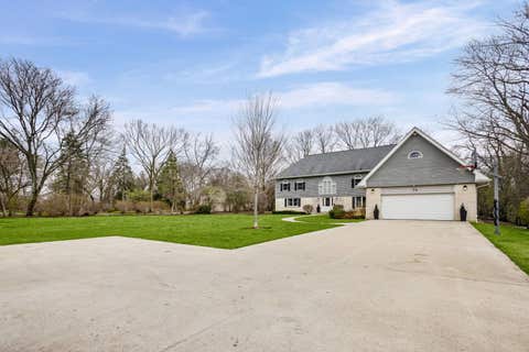 Tiny photo for 75 Ela Road, Inverness, IL 60067 (MLS # 12682813)