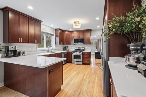 Tiny photo for 75 Ela Road, Inverness, IL 60067 (MLS # 12682813)