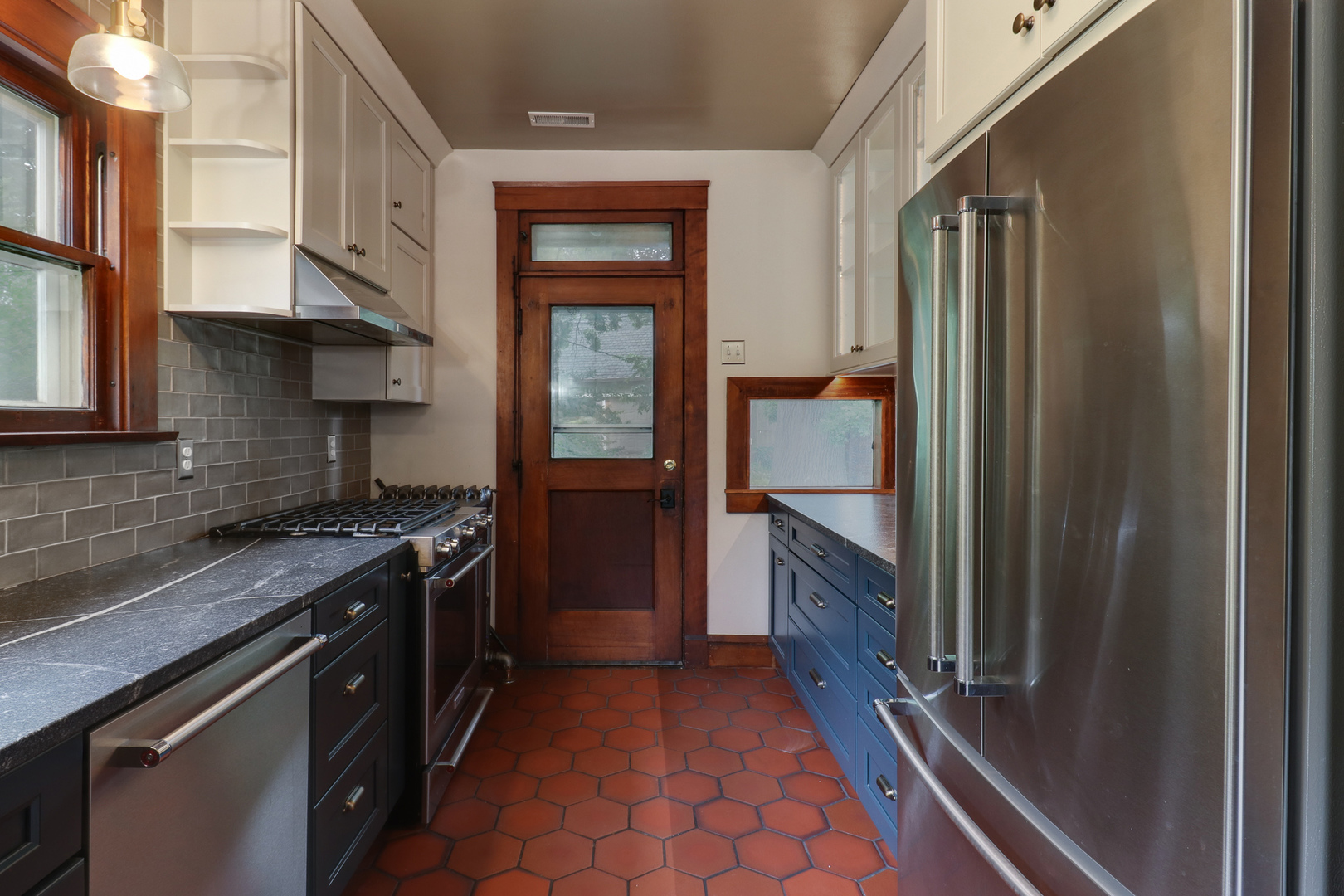 4 Clinton Place