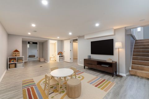 Tiny photo for 1208 Quassey Avenue, Lake Bluff, IL 60044 (MLS # 12470072)