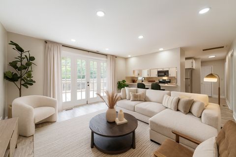 Tiny photo for 1208 Quassey Avenue, Lake Bluff, IL 60044 (MLS # 12470072)