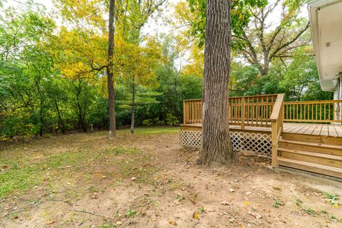 Tiny photo for 1208 Quassey Avenue, Lake Bluff, IL 60044 (MLS # 12470072)