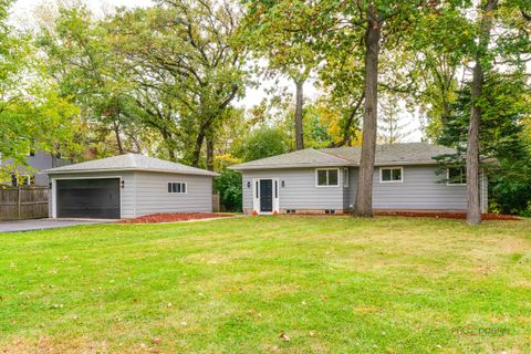 Tiny photo for 1208 Quassey Avenue, Lake Bluff, IL 60044 (MLS # 12470072)