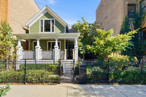 Photo of 1909 N Humboldt Boulevard, Chicago, IL 60647 (MLS # 12794987)