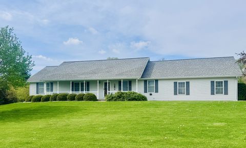 Photo of 1380 N 1789th Road, Streator, IL 61364 (MLS # 12629272)