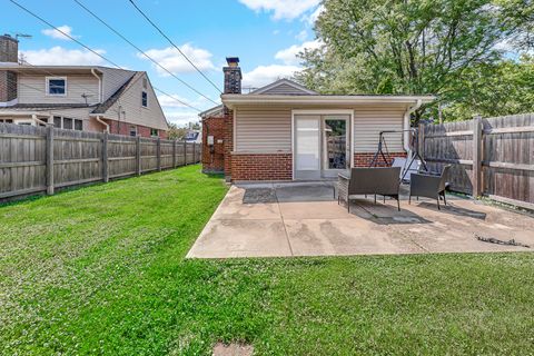 Tiny photo for 18601 Morris Avenue, Homewood, IL 60430 (MLS # 12488768)