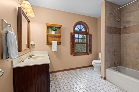 Tiny photo for 3810 Church Hill Lane, Crystal Lake, IL 60014 (MLS # 12585423)