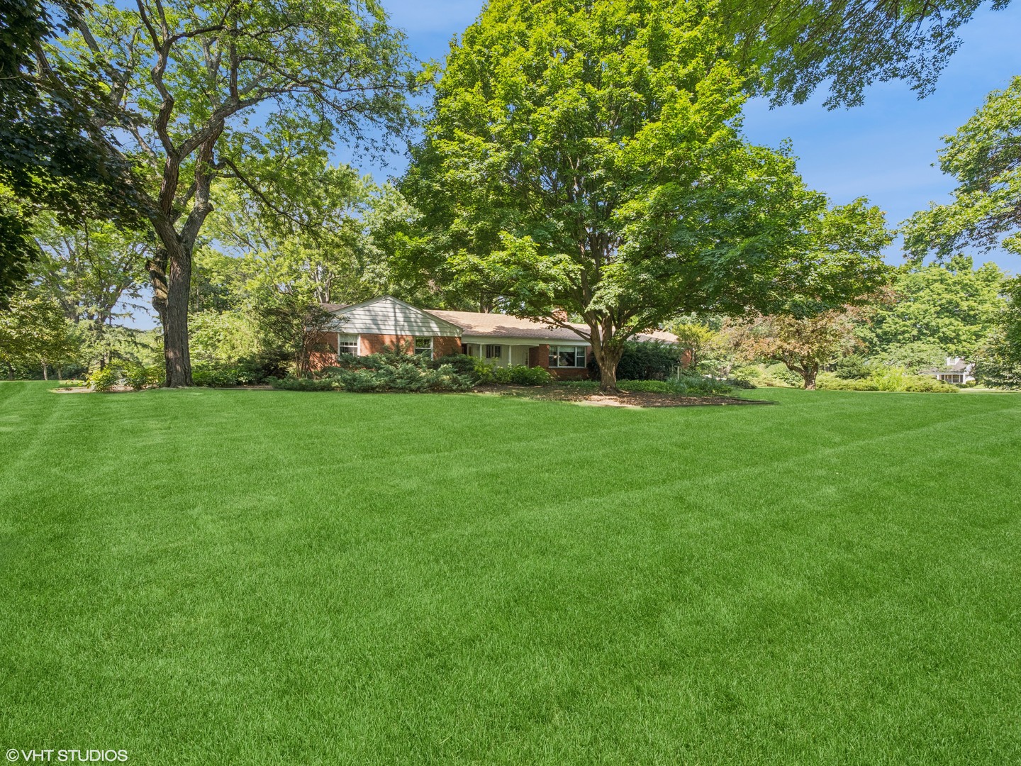 1881 Tweed Road