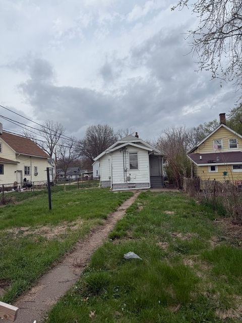 Tiny photo for 1831 W 5th Street, Davenport, IA 52802 (MLS # 12620720)
