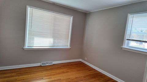 Tiny photo for 746 E 157th Street, South Holland, IL 60473 (MLS # 12508083)