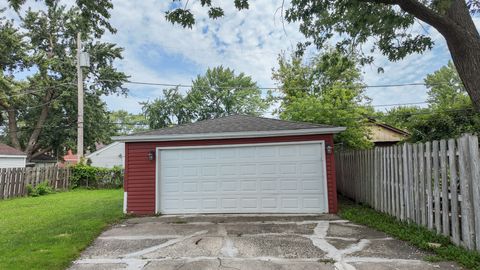 Tiny photo for 746 E 157th Street, South Holland, IL 60473 (MLS # 12508083)
