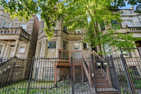 Photo of 4319 W Jackson Boulevard, Chicago, IL 60624 (MLS # 12749441)