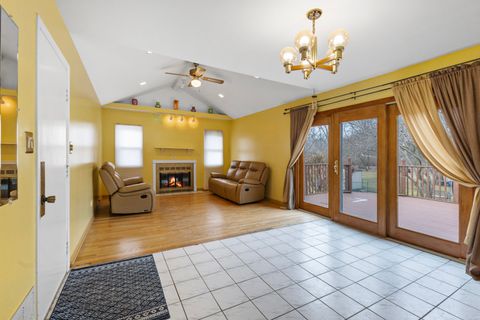 Tiny photo for 1580 Riverwood Drive, Algonquin, IL 60102 (MLS # 12614713)