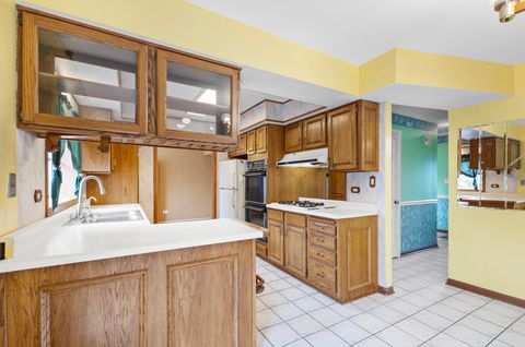 Tiny photo for 1580 Riverwood Drive, Algonquin, IL 60102 (MLS # 12614713)