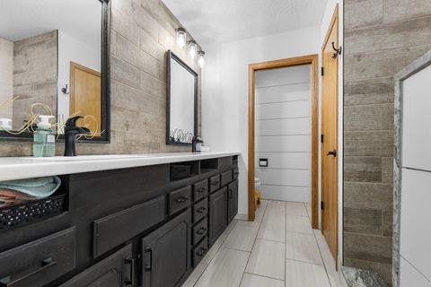 Tiny photo for 6833 CARDIGAN Way, Rockford, IL 61114 (MLS # 12613393)