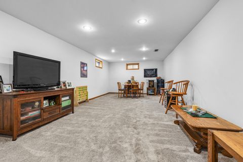 Tiny photo for 6833 CARDIGAN Way, Rockford, IL 61114 (MLS # 12613393)