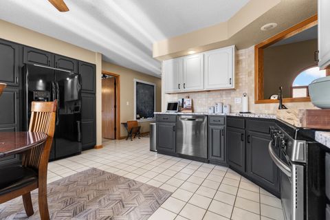 Tiny photo for 6833 CARDIGAN Way, Rockford, IL 61114 (MLS # 12613393)