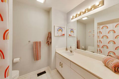 Tiny photo for 905 Villas Court, Highland Park, IL 60035 (MLS # 12708105)