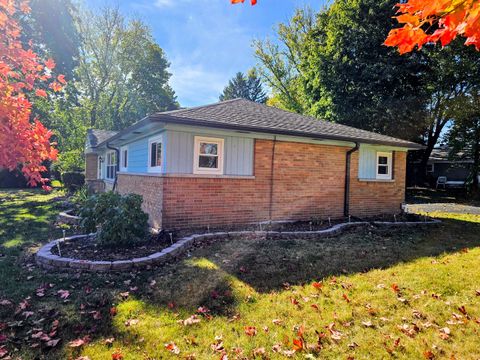 Tiny photo for 1940 Hawthorne Drive, Rockford, IL 61107 (MLS # 12504637)