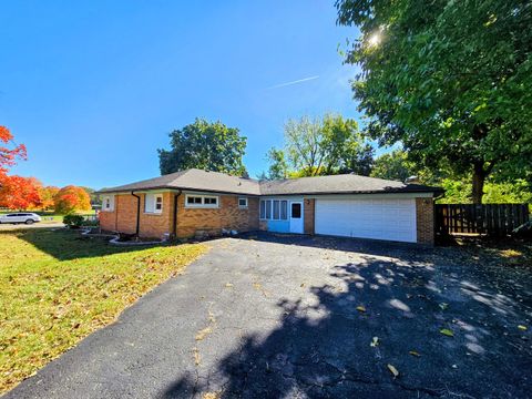 Tiny photo for 1940 Hawthorne Drive, Rockford, IL 61107 (MLS # 12504637)