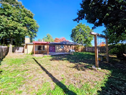 Tiny photo for 1940 Hawthorne Drive, Rockford, IL 61107 (MLS # 12504637)