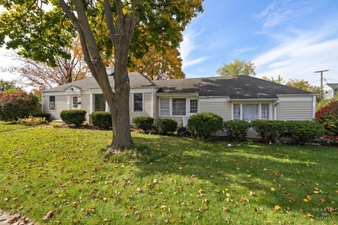 Tiny photo for 306 S Prospect Street, Roselle, IL 60172 (MLS # 12797445)