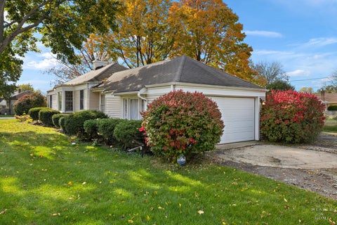 Tiny photo for 306 S Prospect Street, Roselle, IL 60172 (MLS # 12797445)