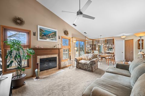 Tiny photo for 2014 N Stillwater Road, Arlington Heights, IL 60004 (MLS # 12582814)