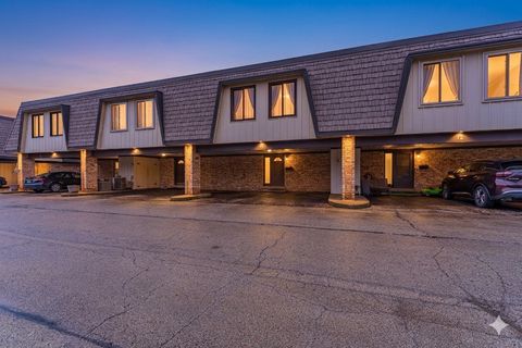 Photo of Palos Hills, IL 60465 (MLS # 12640645)